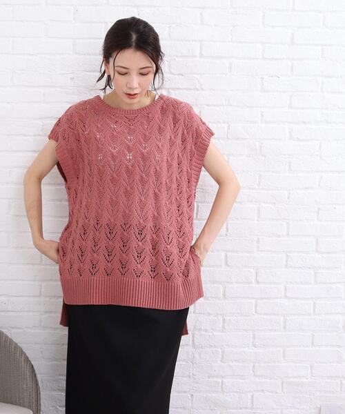 SHOO・LA・RUE(シューラルー)の「◆透かし柄 ゆるシルエット ベスト(ベスト・レディース・ブラック/ナチュラル/キャメル/ピンク系・00)」の15枚目の写真