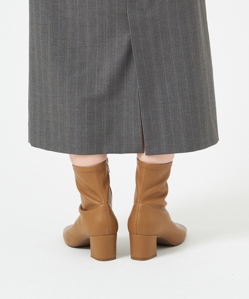 LE TALON(ルタロン)の「5cmスクエアフィットショートブーツ(ブーツ・レディース・ベージュ/キャメル/グリーン・MEDIUM/LARGE/SMALL/X-LARGE/X-SMALL)」の17枚目の写真