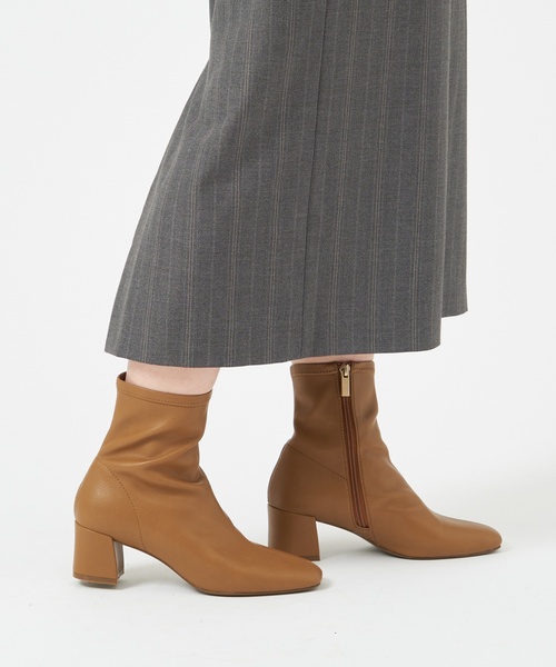 LE TALON(ルタロン)の「5cmスクエアフィットショートブーツ(ブーツ・レディース・ベージュ/キャメル/グリーン・MEDIUM/LARGE/SMALL/X-LARGE/X-SMALL)」の18枚目の写真