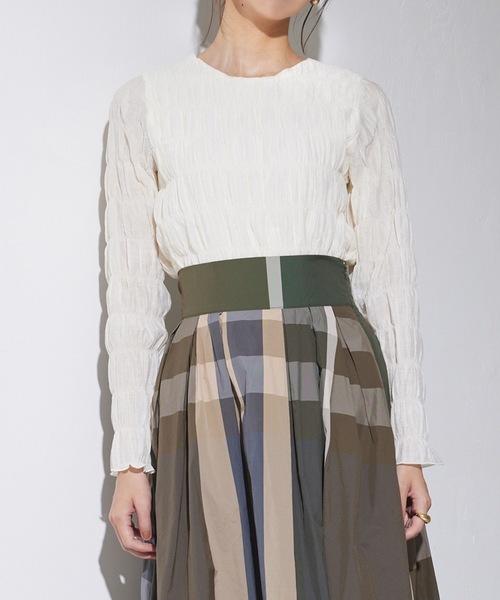 ADIRA（アディラ）の「フワフワプルオーバーブラウス（シャツ/ブラウス・レディース・ブラック/アイボリー・MEDIUM）」の14枚目の写真