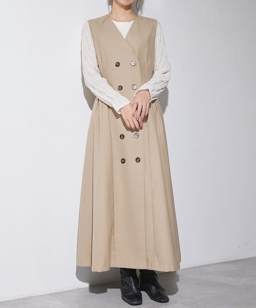 ADIRA（アディラ）の「フワフワプルオーバーブラウス（シャツ/ブラウス・レディース・ブラック/アイボリー・MEDIUM）」の16枚目の写真