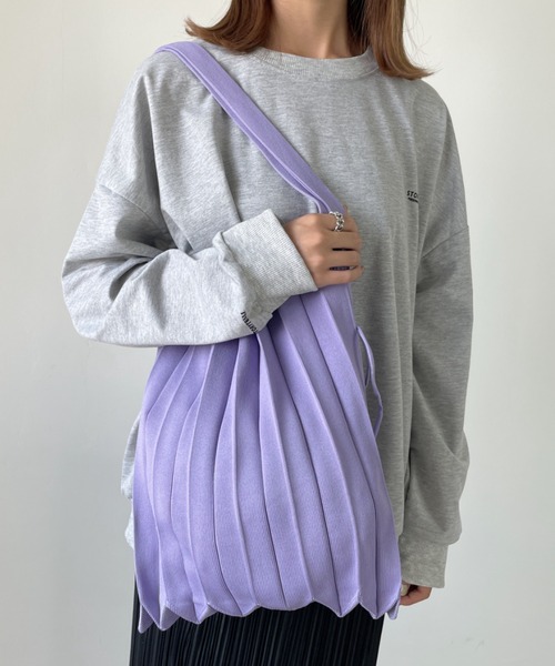 CLEA（クレア）の「【全9色展開】2WAYニットプリーツトートバッグ／エコバッグ（トートバッグ・レディース・ブラック/ベージュ/パープル/ブラウン/オリーブ/イエロー/オレンジ/ブルー系その他/バーガンディー・FREE）」の18枚目の写真