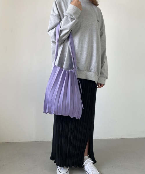 CLEA（クレア）の「【全9色展開】2WAYニットプリーツトートバッグ／エコバッグ（トートバッグ・レディース・ブラック/ベージュ/パープル/ブラウン/オリーブ/イエロー/オレンジ/ブルー系その他/バーガンディー・FREE）」の21枚目の写真