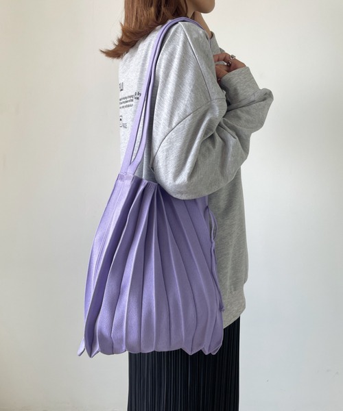 CLEA（クレア）の「【全9色展開】2WAYニットプリーツトートバッグ／エコバッグ（トートバッグ・レディース・ブラック/ベージュ/パープル/ブラウン/オリーブ/イエロー/オレンジ/ブルー系その他/バーガンディー・FREE）」の20枚目の写真
