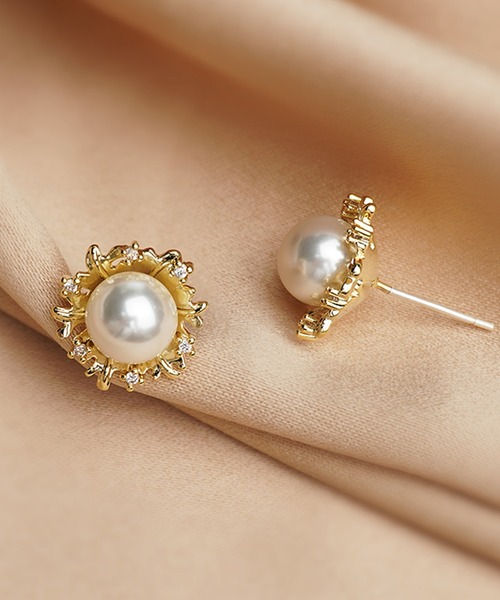 DRESS PLUS(ドレスプラス)の「ピアス アクセサリー パーティーピアス レディース 結婚式(ピアス(両耳用)・レディース・ホワイト・フリー)」の5枚目の写真