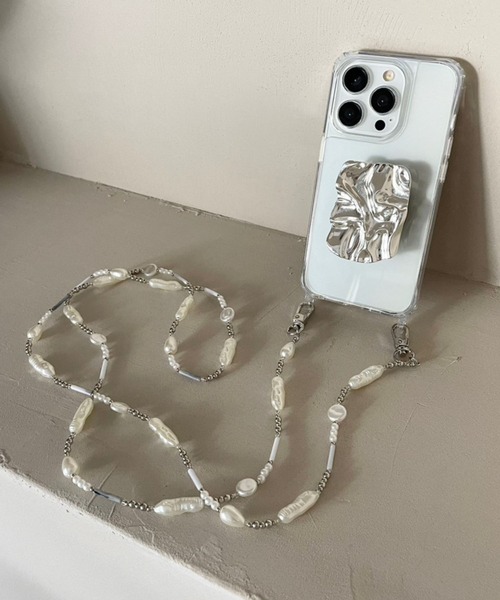 Me%（ミィパーセント）の「パール&ビーズモバイルストラップ（スマホグッズ・レディース・イエロー/グレー・FREE）」の2枚目の写真