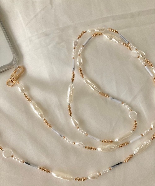 Me%（ミィパーセント）の「パール&ビーズモバイルストラップ（スマホグッズ・レディース・イエロー/グレー・FREE）」の3枚目の写真