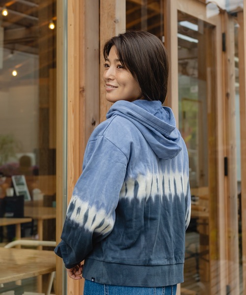rip curl(リップカール)の「【RIPCURL(リップカール)】TIE DYE HOODIE レディース プルオーバーパーカー フーディー タイダイ(パーカー・レディース・ピンク系その他/ブルー・MEDIUM/SMALL/X-SMALL)」の16枚目の写真