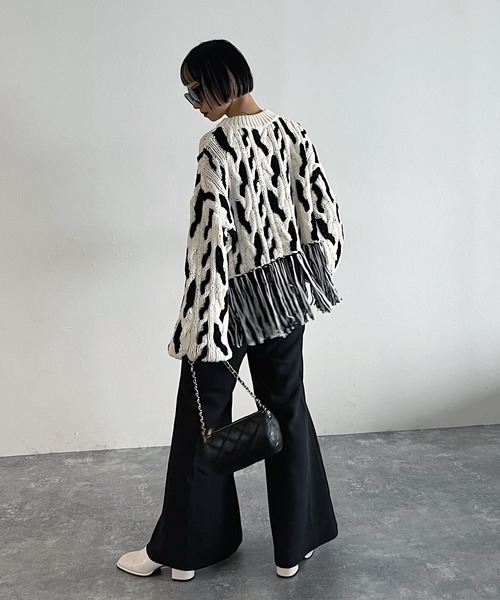 PAGEBOY（ページボーイ）の「CORE / ハンドケーブルフリンジプルオーバー（ニット/セーター・レディース・ブラック/オフホワイト・FREE）」の18枚目の写真