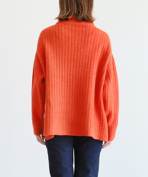 reca(レカ)の「ハイネックスリットニット(ニット/セーター・レディース・マスタード/オートミール/オレンジ・FREE)」の11枚目の写真