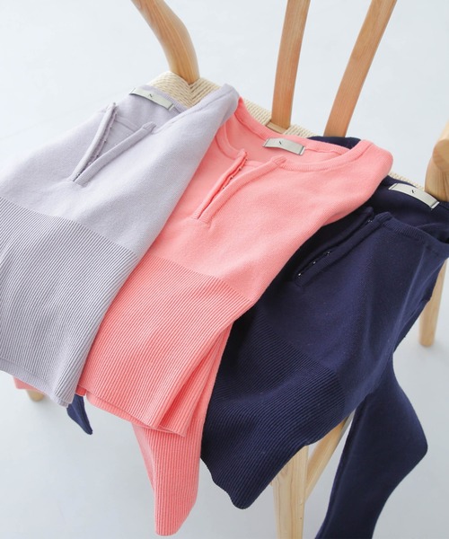 N.(N. Natural Beauty Basic)(エヌエヌナチュラルビューティーベーシック)の「◆フロントホックヘンリーニット(ニット/セーター・レディース・ネイビー/オフホワイト/ピンク/グレー・MEDIUM)」の1枚目の写真