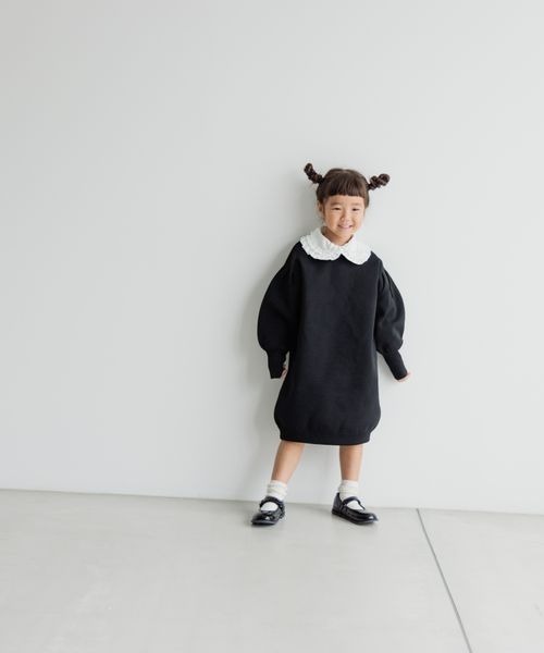 LOWRYS FARM(ローリーズファーム)の「ニットパフミニワンピース 177366(ワンピース・キッズ・ブラック/ピンク/ブルー・110cm/120cm/130cm/140cm/150cm)」の4枚目の写真