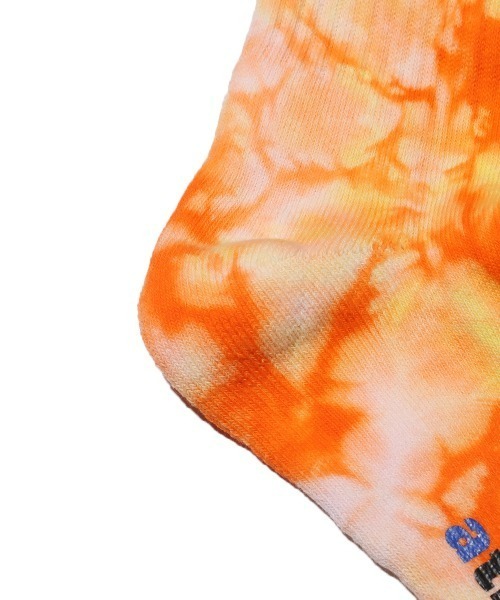 atmos pink(アトモスピンク)の「atmos TIE DYE RIBBED SOCKS / アトモス タイダイ リブ ソックス(ソックス/靴下・メンズ・ブルー/イエロー・26-28cm)」の6枚目の写真