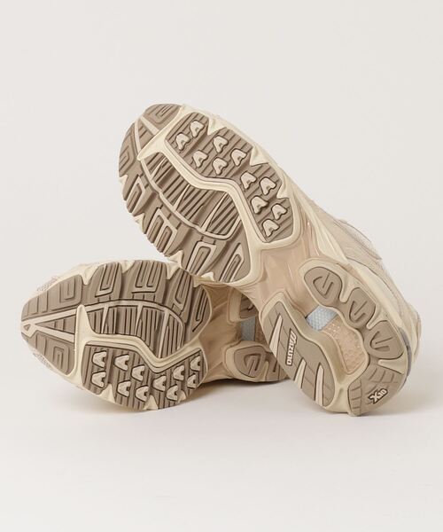 Aresense（アーセンス）の「MIZUNO/ミズノ　WAVE RIDER 10/ウェイブライダー10（スニーカー・レディース・ベージュ・23.0cm/24.5cm/25.0cm）」の3枚目の写真