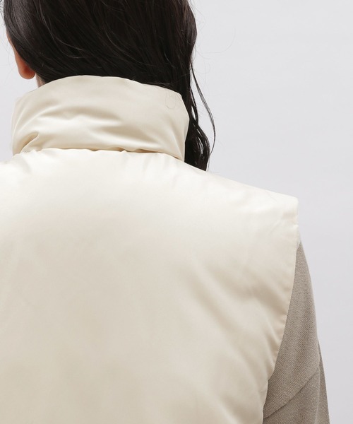 LAKOLE（ラコレ）の「オーバーサイズパファーベスト / 183372（ベスト・レディース・アイボリー/ブラック・SMALL/MEDIUM）」の22枚目の写真