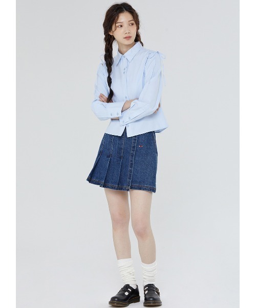 ROMANTIC CROWN(ロマンティッククラウン)の「A'GEM/9 × .kom『ROMANTIC CROWN/ロマンティッククラウン』SHOULDER OPEN RIBBON SHIRT /ショルダーオープンリボン 長袖シャツ(シャツ/ブラウス・レディース・ホワイト/ブラック/ライトブルー・M)」の6枚目の写真