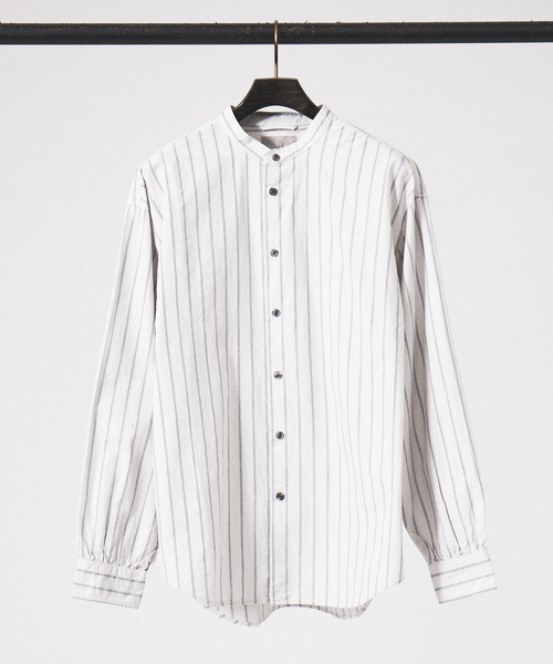 ABAHOUSE GRAY(アバハウスグレイ)の「【Natural Cotton】バンドカラー ストライプシャツ(シャツ/ブラウス・メンズ・ブルー/グレイッシュベージュ/グリーン・46/48/50)」の2枚目の写真