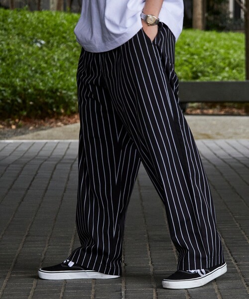 FREAK'S STORE（フリークスストア）の「限定展開 LOOSE FIT イージーワークパンツ/ワイドパンツ/チノ/デニム（チノパンツ・メンズ・グリーン/ネイビー/ブラック/ライトインディゴブルー/ベージュ/ダークインディゴブルー/ブラック系その他/ネイビー系/オリーブ・MEDIUM/SMALL/LARGE）」の20枚目の写真