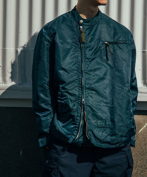 dip（ディップ）の「dip × BEAMS PLUS / 別注 Single Riders Jacket（ブルゾン・メンズ・チャコールグレー/グリーン系その他5・L/XL/M/S）」の2枚目の写真