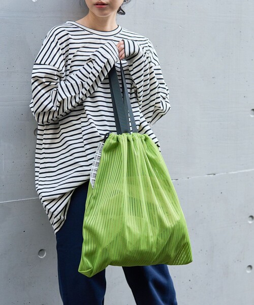 WEEKEND(ER)(ウィークエンダー)の「WEEKEND(ER)×FREAK'S STORE/ウィークエンダー×フリークスストア 別注 RETRO STRIPE MESH TOTE BAG/ 別注 レトロストライプメッシュトートバッグ(トートバッグ・レディース・グレー/オレンジ/ライトグリーン・ONE SIZE)」の9枚目の写真