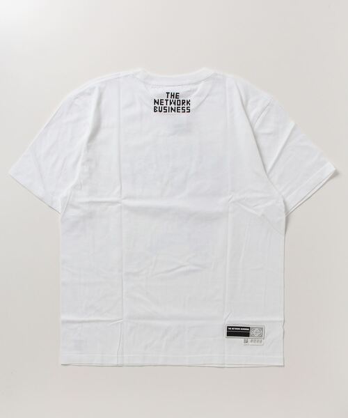 atmos（アトモス）の「THE NETWORK BUSINESS x KILIMANJERO M.J TEE