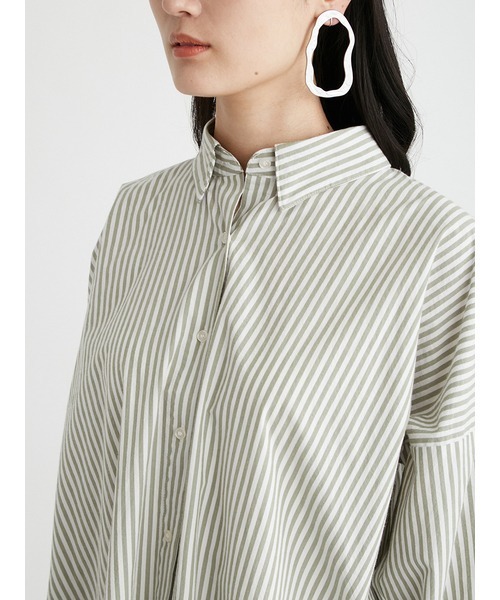 Mila Owen(ミラオーウェン)の「長袖シャツ(シャツ/ブラウス・レディース・ホワイト・FREE)」の2枚目の写真