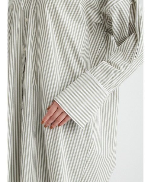 Mila Owen(ミラオーウェン)の「長袖シャツ(シャツ/ブラウス・レディース・ホワイト・FREE)」の5枚目の写真