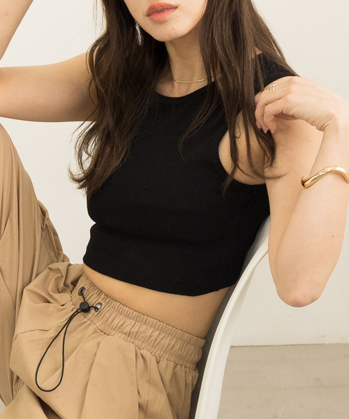 DAY CLOSET(デイ クローゼット)の「レディース ラウンドネッククロップド丈タンクトップ(タンクトップ・レディース・ホワイト/ベージュ/ブラック/杢グレー・L/M/XL)」の9枚目の写真