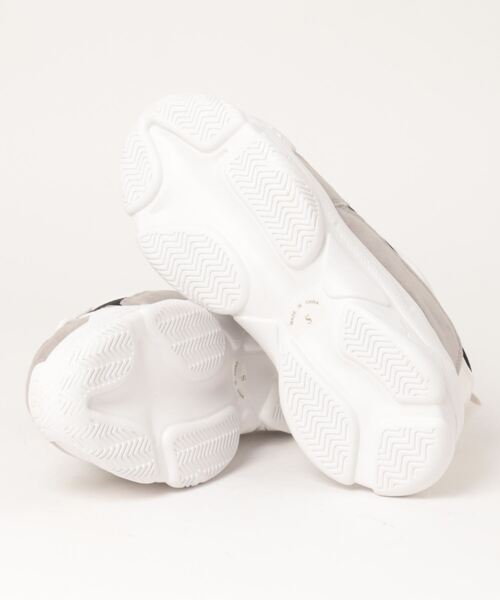 Fabby fabby（ファビィーファビィー）の「ボリュームソールスニーカー（スニーカー・レディース・ブラウン/ブラック/ブラック系その他/ベージュ/ホワイト/レオパード/ブラック×ホワイト/ブラック×ブラック/ベージュ系その他/ブラック×グレー・LARGE/MEDIUM/SMALL）」の11枚目の写真