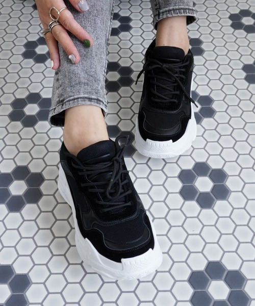 Fabby fabby（ファビィーファビィー）の「ボリュームソールスニーカー（スニーカー・レディース・ブラウン/ブラック/ブラック系その他/ベージュ/ホワイト/レオパード/ブラック×ホワイト/ブラック×ブラック/ベージュ系その他/ブラック×グレー・LARGE/MEDIUM/SMALL）」の21枚目の写真