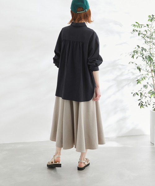 ROPE' PICNIC(ロペピクニック)の「洗える/麻混カラーシャツ(シャツ/ブラウス・レディース・サックスブルー/オフホワイト/オレンジ/ブラック/ターコイズブルー/ブラック系その他・38)」の13枚目の写真