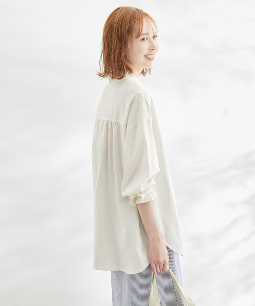 ROPE' PICNIC(ロペピクニック)の「洗える/麻混カラーシャツ(シャツ/ブラウス・レディース・サックスブルー/オフホワイト/オレンジ/ブラック/ターコイズブルー/ブラック系その他・38)」の22枚目の写真