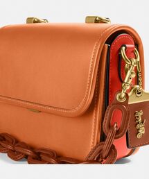 極美品　COACH　コーチ　F15064　希少カラーオレンジ　ショルダーバッグ 極美品 COACH コーチ F15064 希少カラーオレンジ ショルダー