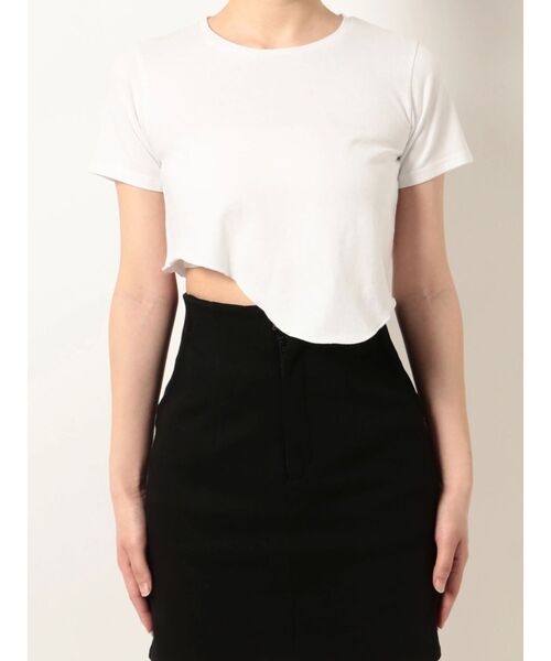 EMODA（エモダ）の「ヘムカーブTシャツ（Tシャツ/カットソー・レディース・ブルー/カーキ/ブラック/ホワイト・FREE）」の16枚目の写真