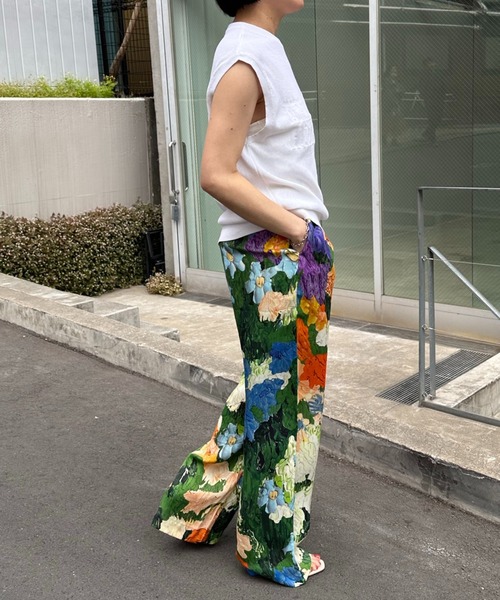 COLLAGE GALLARDAGALANTE（コラージュガリャルダガランテ）の「シアーロゴサマーニット（ニット/セーター・レディース・ブラック/ホワイト・FREE）」の10枚目の写真