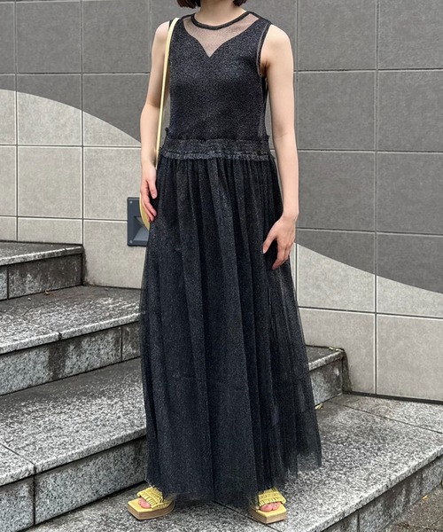 mi via loca(ミヴィアロカ)の「レイヤード ラメチュール ワンピース(ワンピース・レディース・ブラック×シルバー/ホワイト×ゴールド/ブラウン/グレー・FREE)」の1枚目の写真