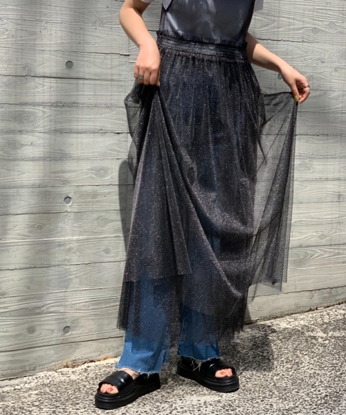 ゴージャスチュールラメ 2Way オフショルダー ベロア切り替え バースデー mi via loca（ミヴィアロカ）の「レイヤード ラメチュール ワンピース