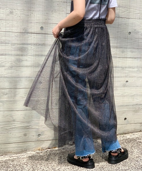 mi via loca（ミヴィアロカ）の「レイヤード ラメチュール ワンピース