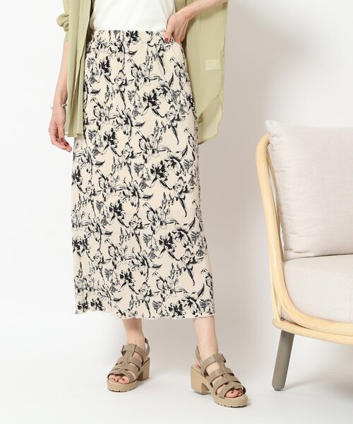 Cutie Blonde（キューティーブロンド）の「◆シルエットきれい プリーツゆるナロースカート（スカート・レディース・ホワイト系その他6/ブラック系/ブラウン系その他/イエロー・00）」の5枚目の写真