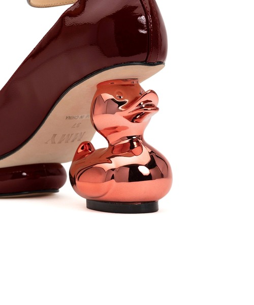 Maison MIHARA YASUHIRO(メゾンミハラヤスヒロ)の「Duck Heel Pumps(パンプス・レディース・ブラック/グリーン/イエロー・36/37/38)」の5枚目の写真