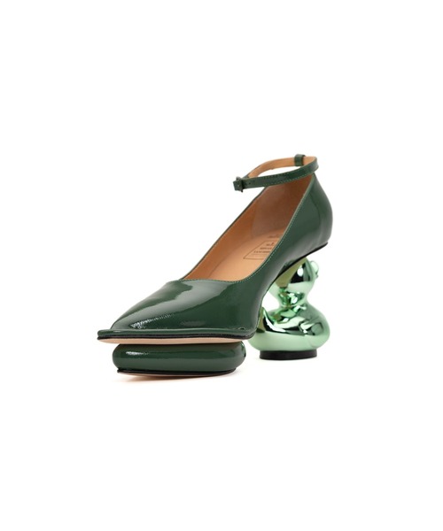 Maison MIHARA YASUHIRO(メゾンミハラヤスヒロ)の「Duck Heel Pumps(パンプス・レディース・ブラック/グリーン/イエロー・36/37/38)」の20枚目の写真