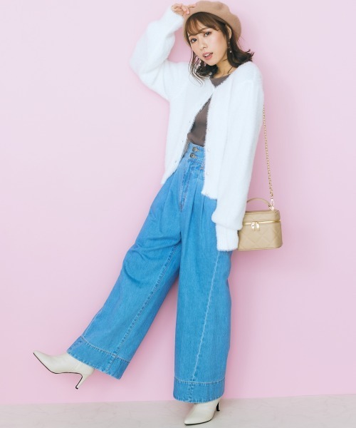 marun(マルン)の「<大きいサイズ> パール調ボタン付きシャギーニットカーディガン marun(カーディガン/ボレロ・レディース・ネイビー/オフホワイト・LL/3L/4L/L/5L)」の11枚目の写真