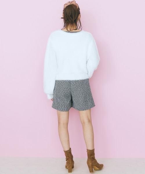 marun(マルン)の「<大きいサイズ> パール調ボタン付きシャギーニットカーディガン marun(カーディガン/ボレロ・レディース・ネイビー/オフホワイト・LL/3L/4L/L/5L)」の10枚目の写真