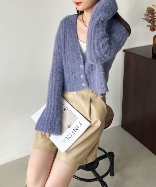 CLEA（クレア）の「フレアスリーブシャギーニットショート丈カーディガントップス（カーディガン/ボレロ・レディース・ブラック/ブルー/グレー/ピンク/ホワイト・FREE）」の16枚目の写真