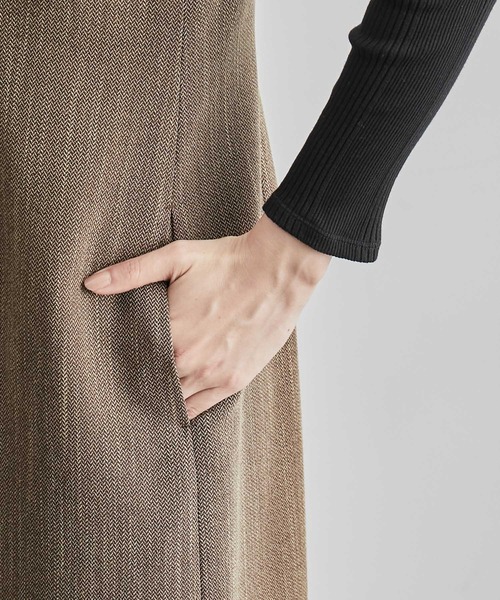 ROPE'（ロペ）の「【着丈が選べる】ツイード調ジャンパースカート（ジャンパースカート・レディース・ブラウン系その他/ネイビー・38/T38）」の16枚目の写真