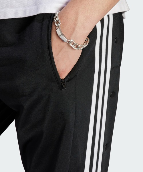 adidas（アディダス）の「アディカラー クラシックス アディブレイク パンツ / アディダスオリジナルス adidas Originals（その他パンツ・メンズ・ブラック・3XL/LARGE/XX-LARGE/MEDIUM/X-SMALL/SMALL/X-LARGE）」の4枚目の写真