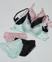 AMOSTYLE BY Triumph（アモスタイルバイトリンプ）の「夢みるブラ DeepV ブラ＆ショーツセット ブルーミングペタルス【A,B,C,Dカップ】 AMST1450 WHU + Hikini JX（ブラ&ショーツ・レディース）」
