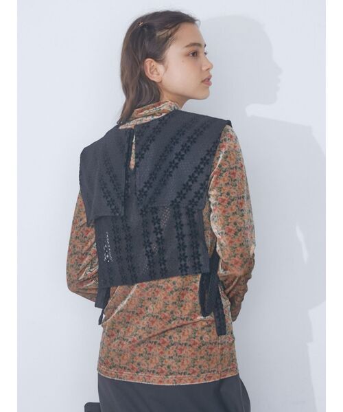 merry jenny（メリージェニー）の「big collar ベスト（ベスト・レディース・ブラック/オフホワイト・FREE）」の17枚目の写真