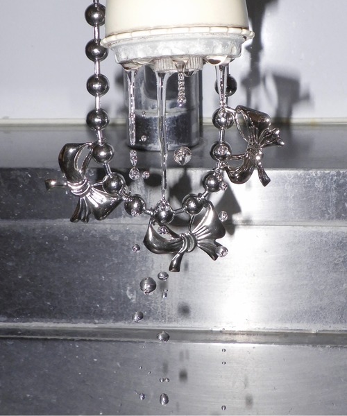 musubore(ムスボレ)の「ball chain ribbon choker / ボールチェーンリボンチョーカー(チョーカー・レディース・シルバー・FREE)」の18枚目の写真