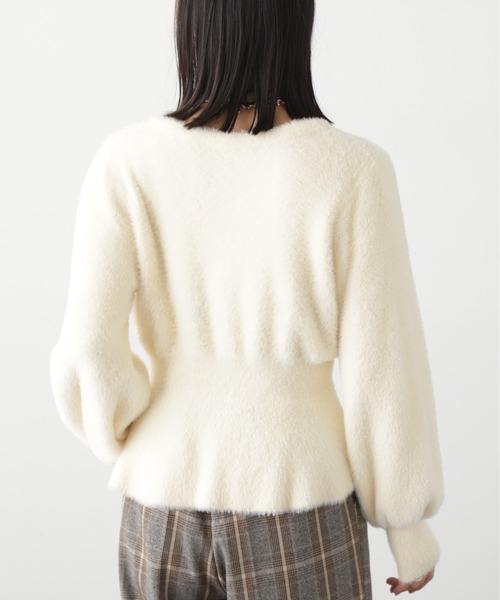 FREE'S MART（フリーズマート）の「◆ショートシャギーペプラムニットカーデ（カーディガン/ボレロ・レディース・パープル/ベージュ/オフホワイト/ライトグリーン・FREE）」の12枚目の写真